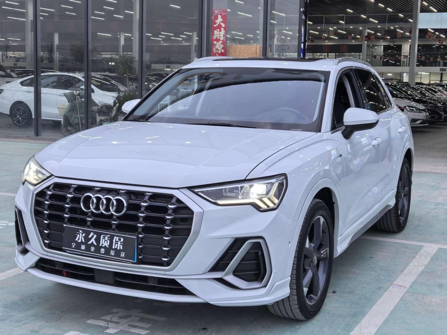 Audi Q3