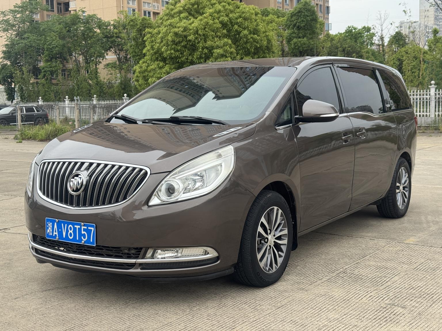 Buick GL8