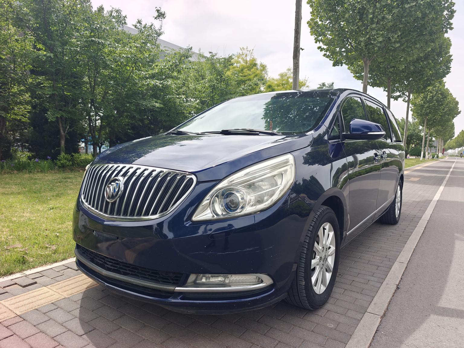Buick GL8