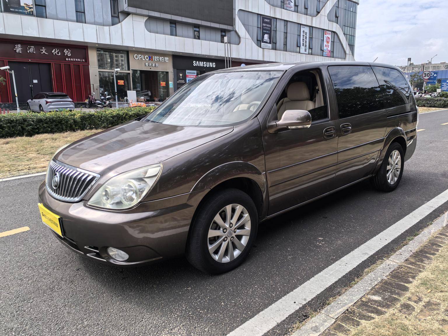 Buick GL8