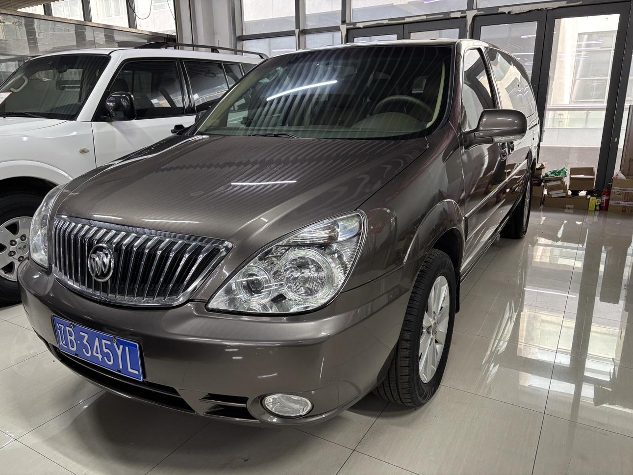 Buick GL8