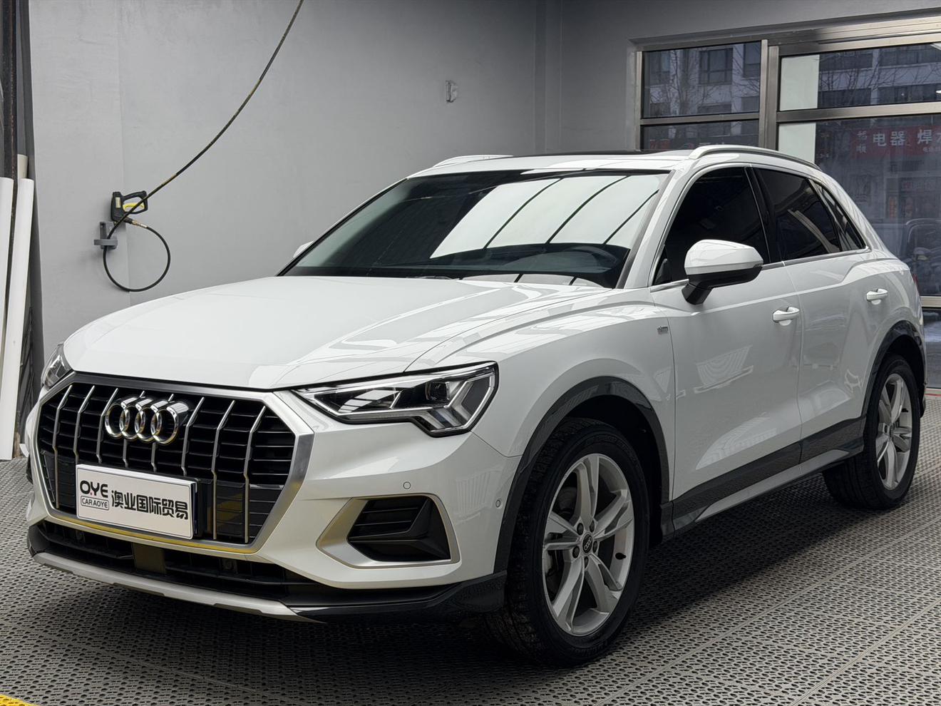 Audi Q3