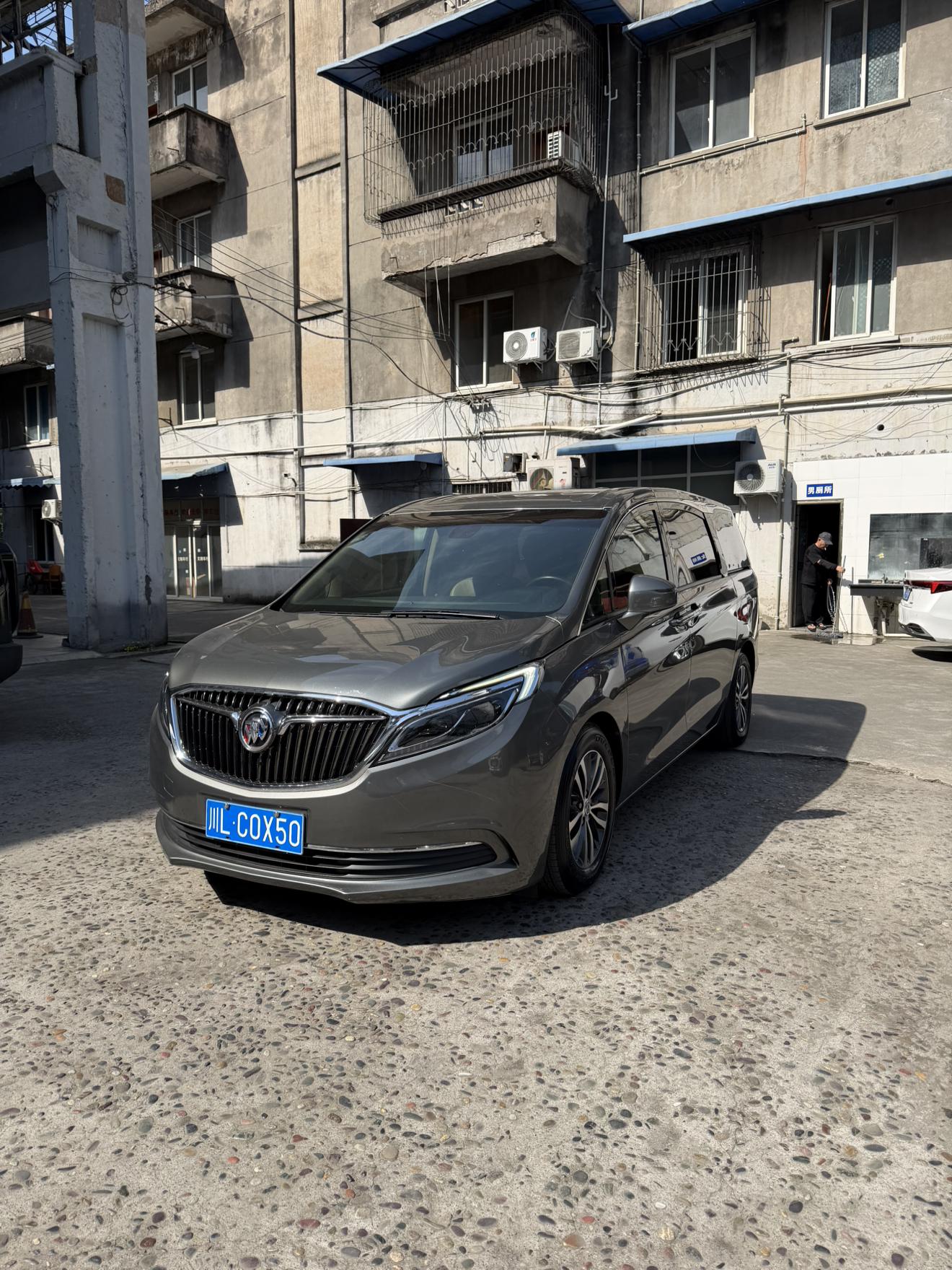 Buick GL8