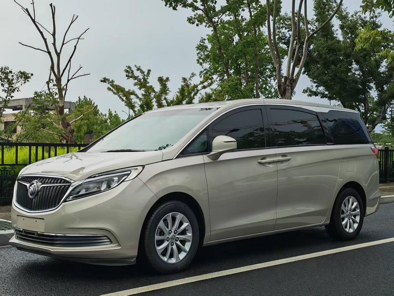Buick GL8