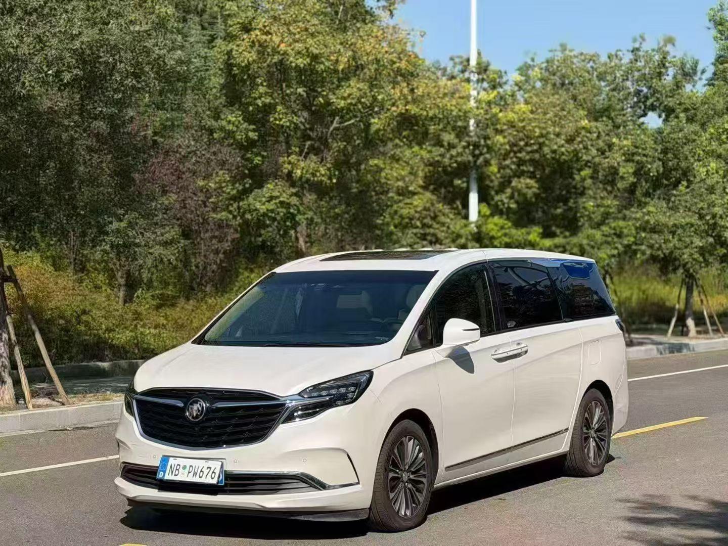 Buick GL8