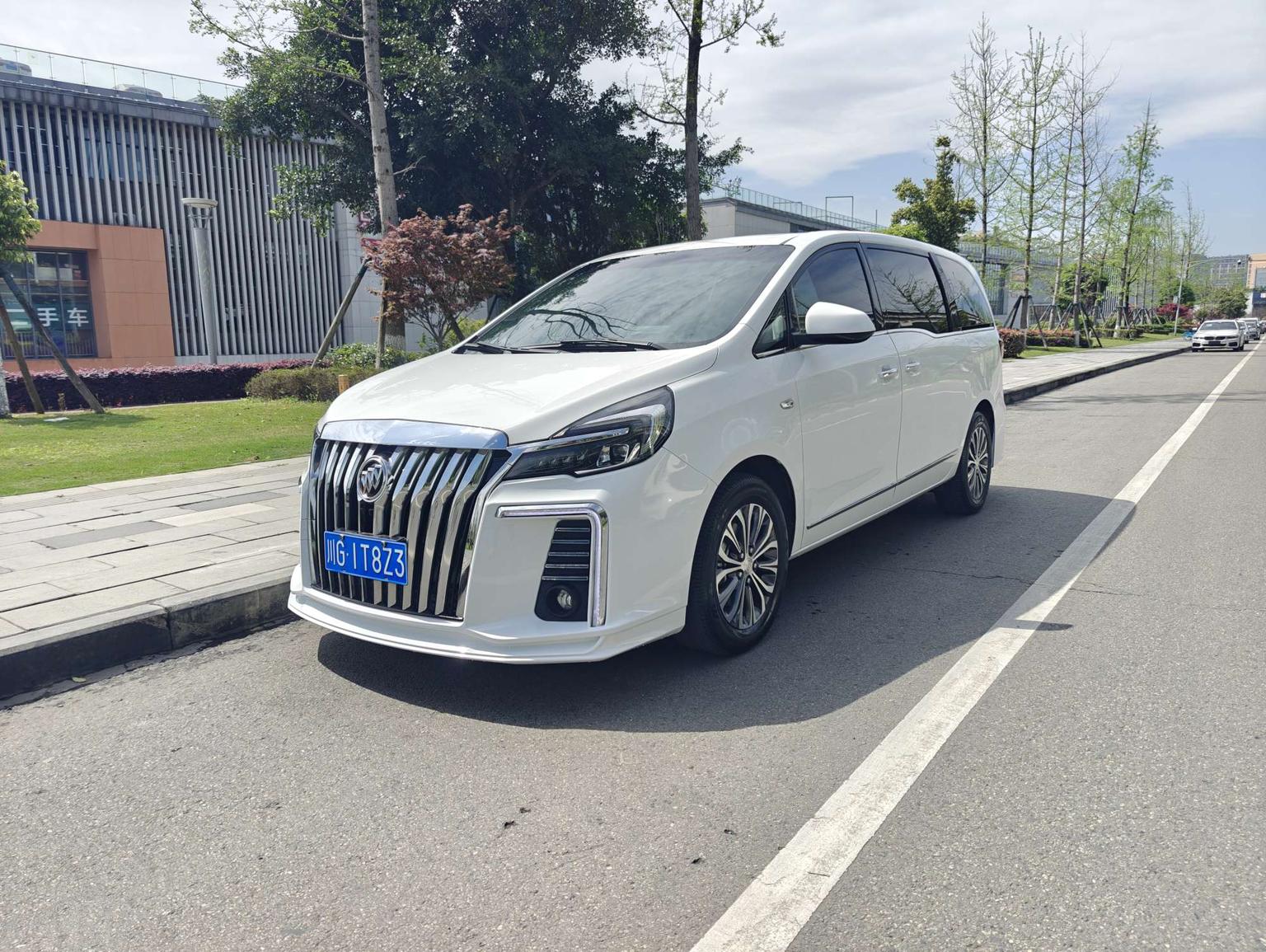 Buick GL8