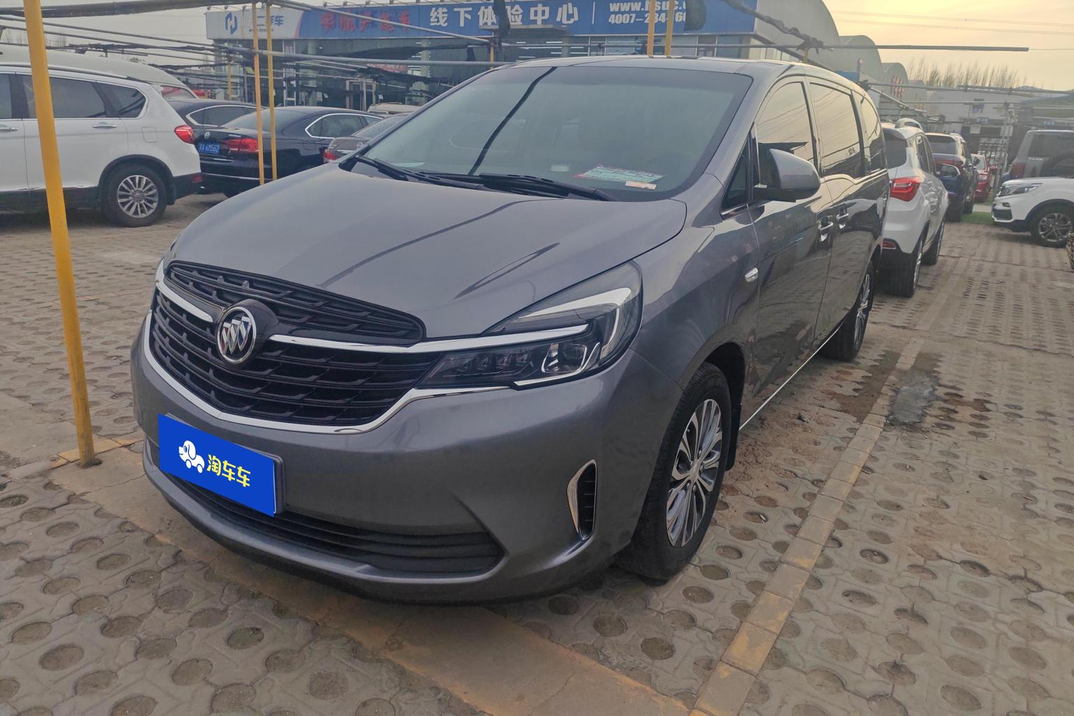 Buick GL8