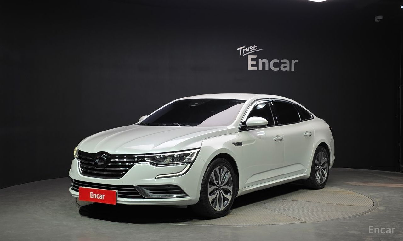 Renault SM6