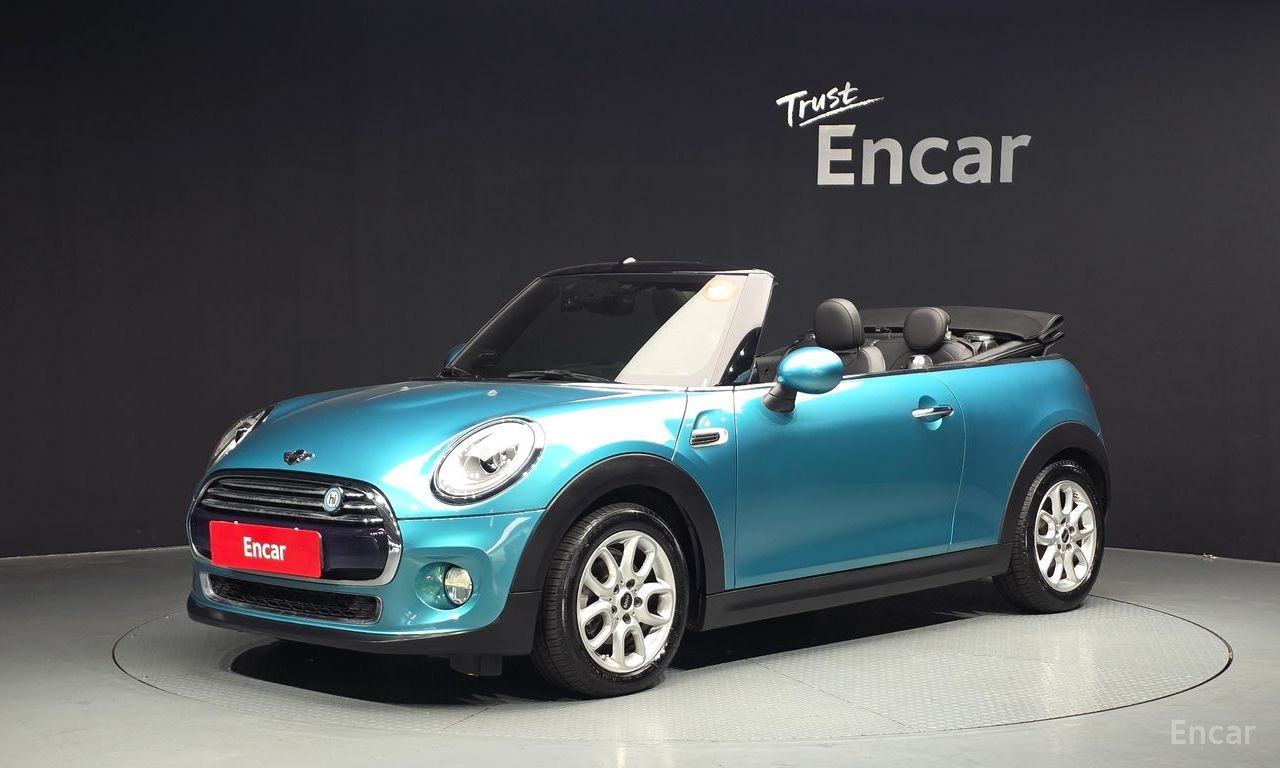 Mini Cooper convertible