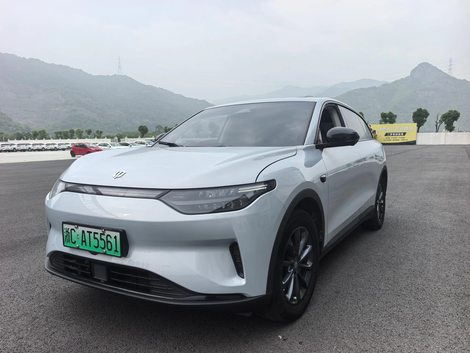 Leapmotor C11