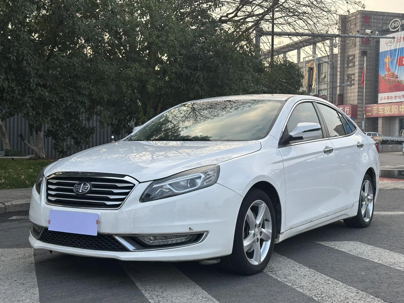 Bestune B70