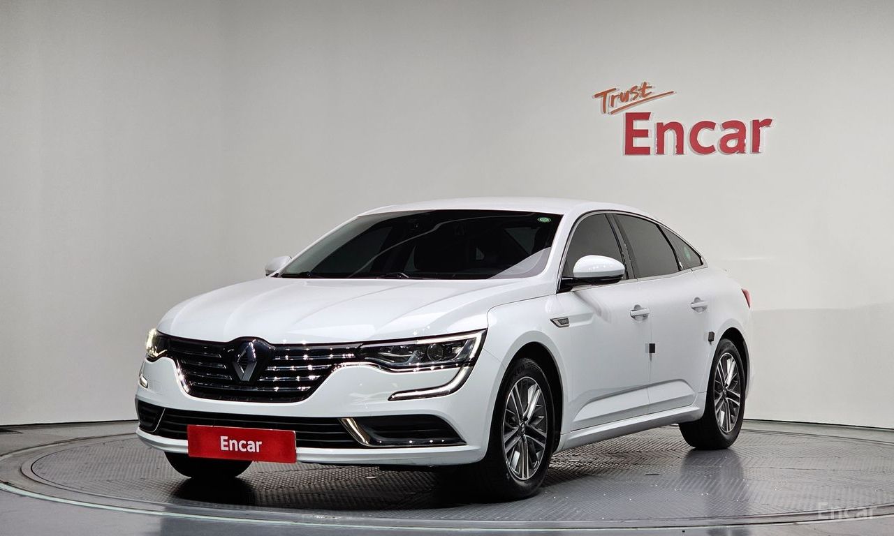 Renault SM6