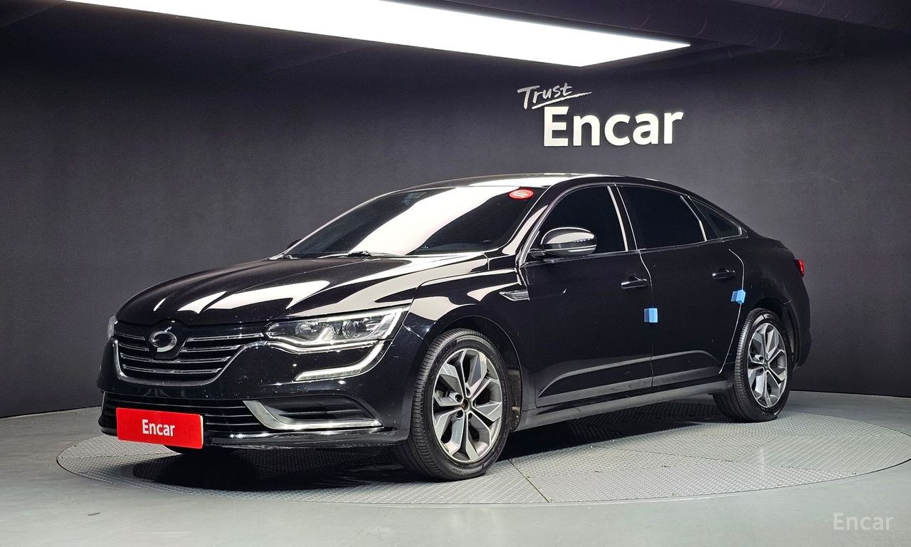 Renault SM6