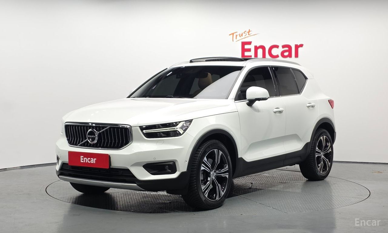 Volvo XC40