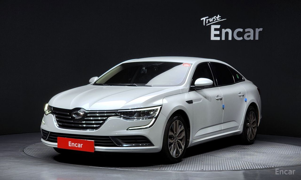 Renault SM6