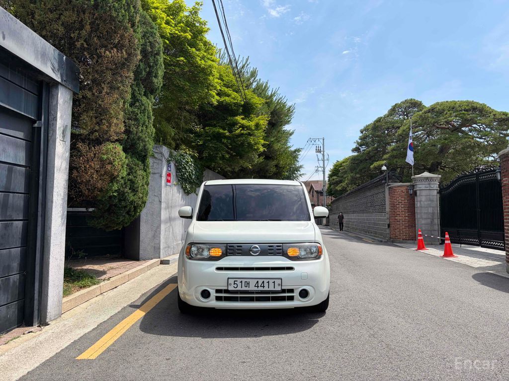 Nissan Cube