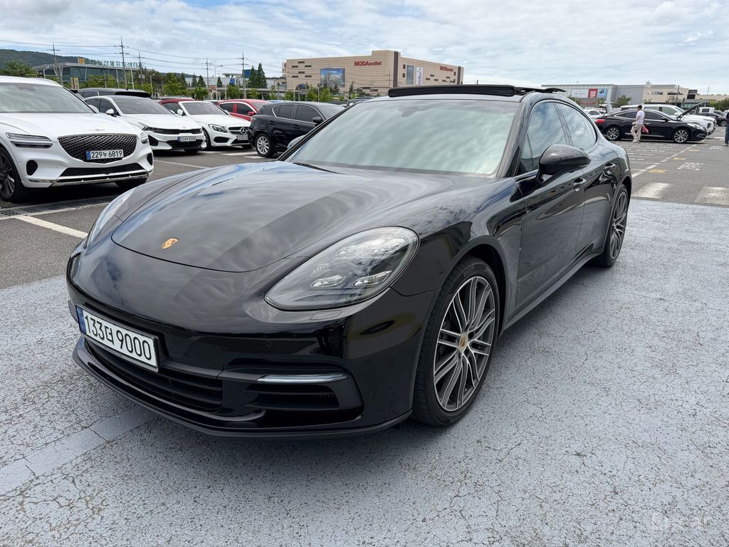 Porsche Panamera