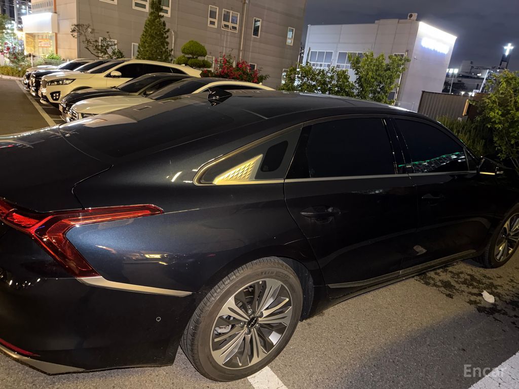 Kia K8