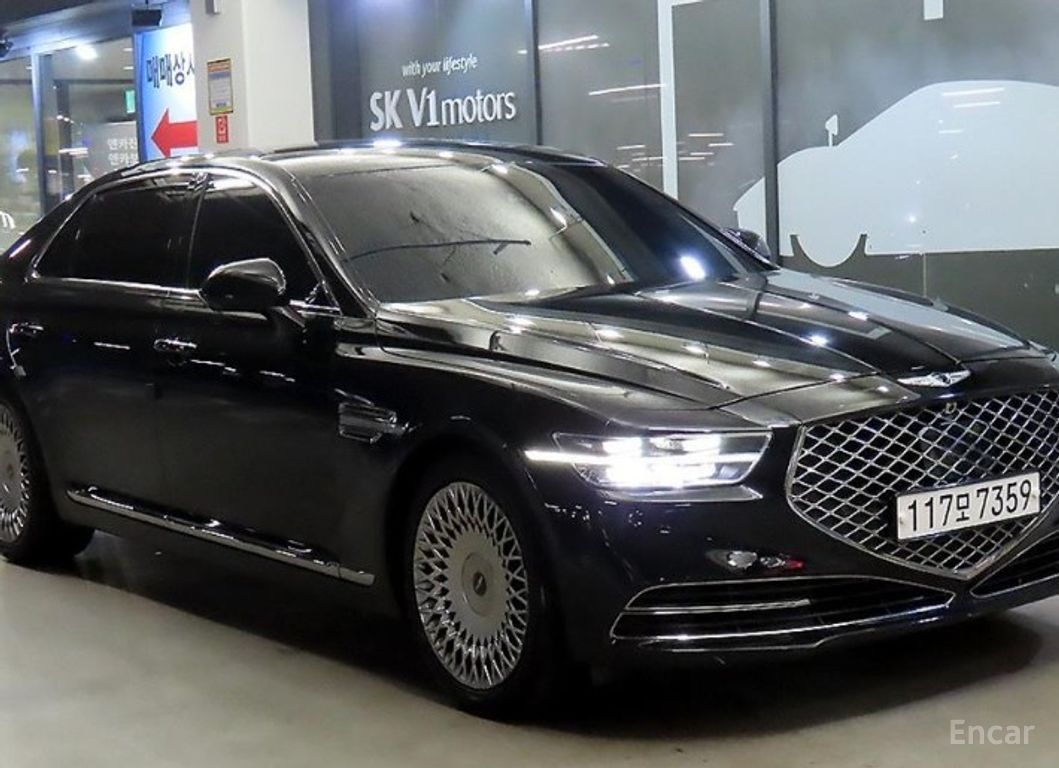 Genesis G90