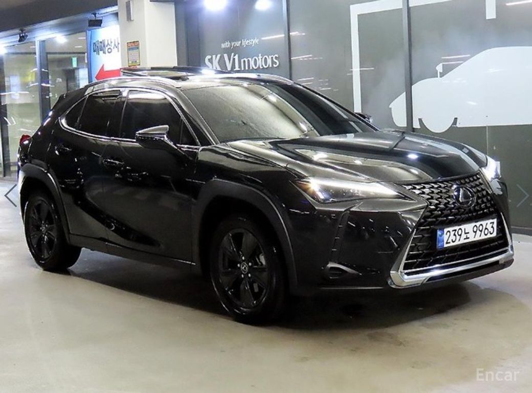 Lexus UX