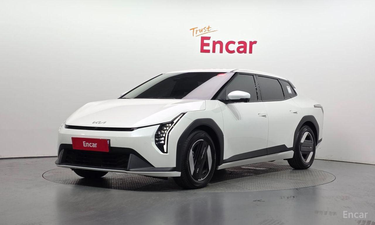 Kia EV4