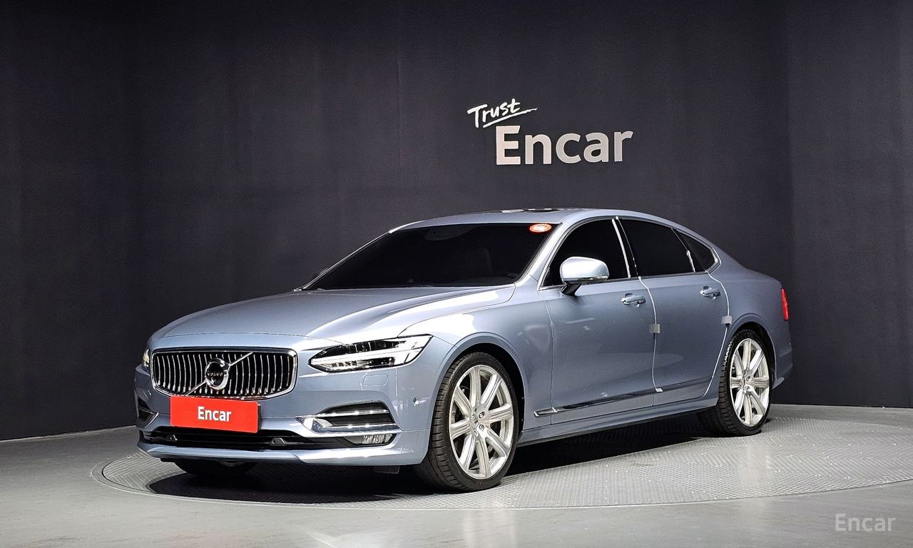 Volvo S90