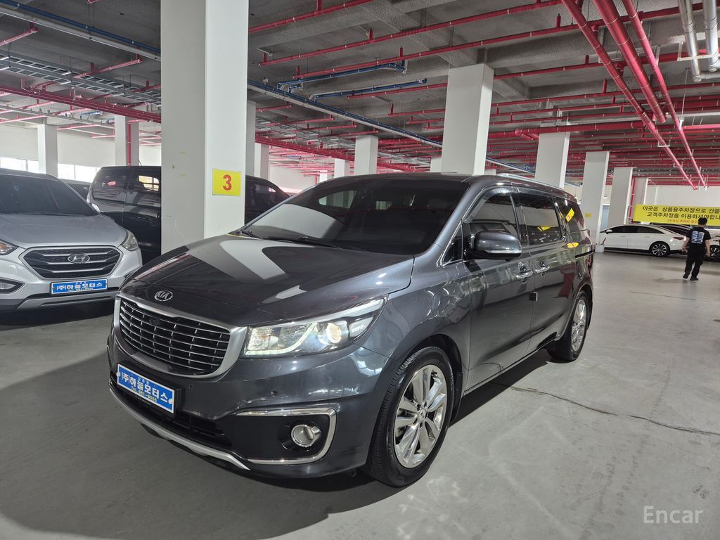 Kia Carnival