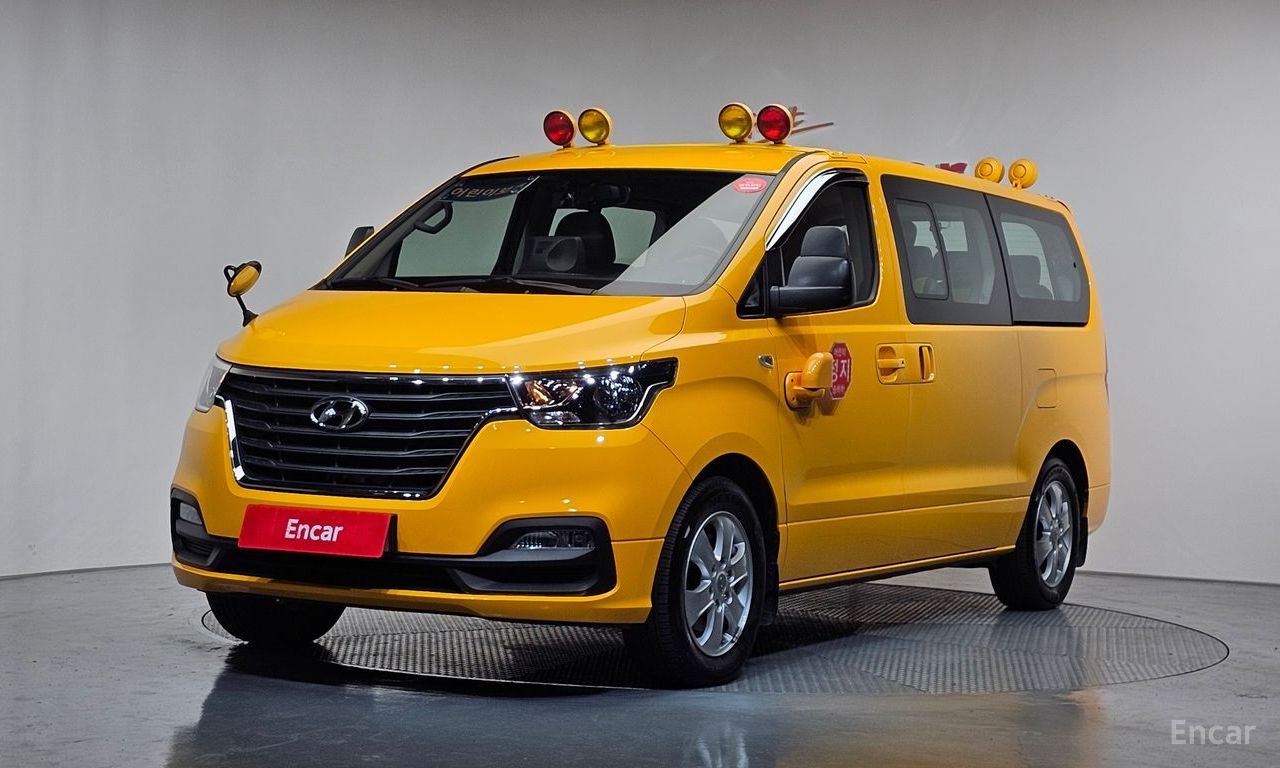 Hyundai Starex