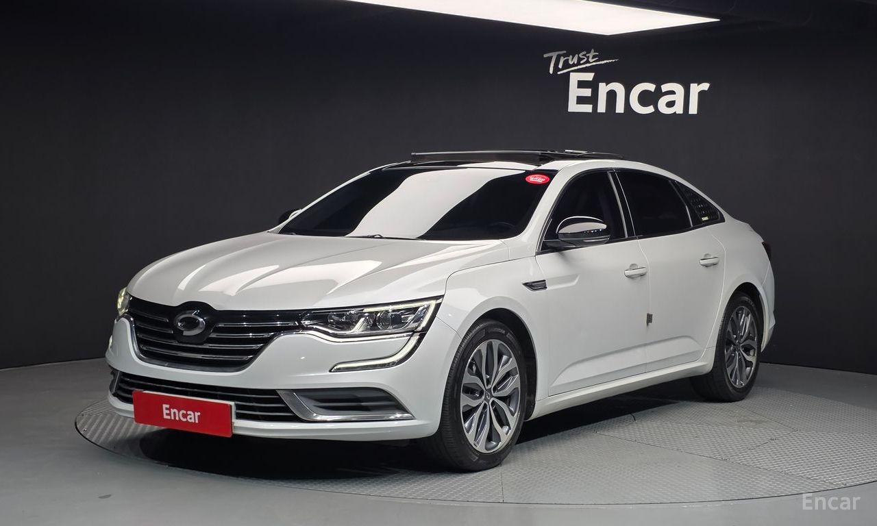 Renault SM6