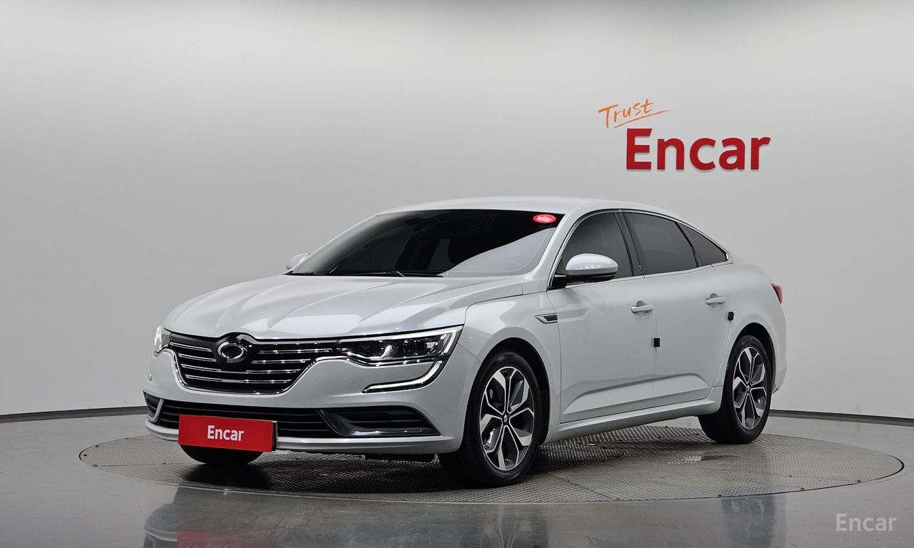 Renault SM6