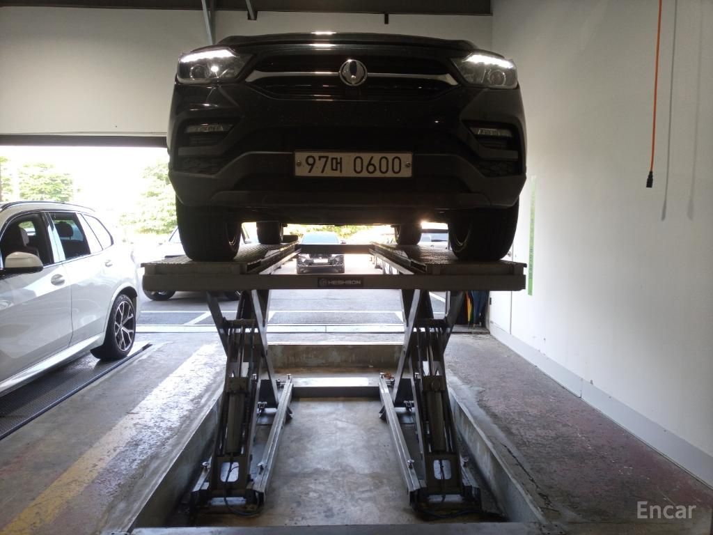 KG Mobility Rexton