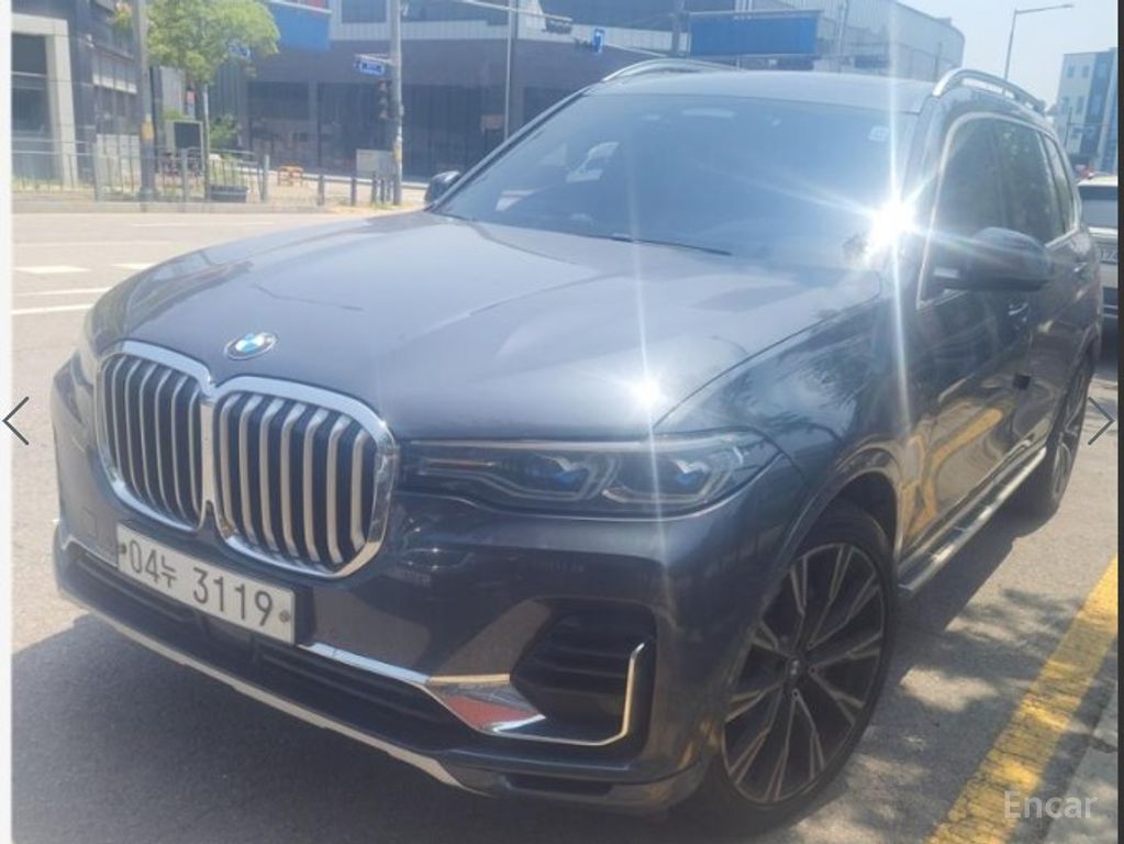 BMW X7