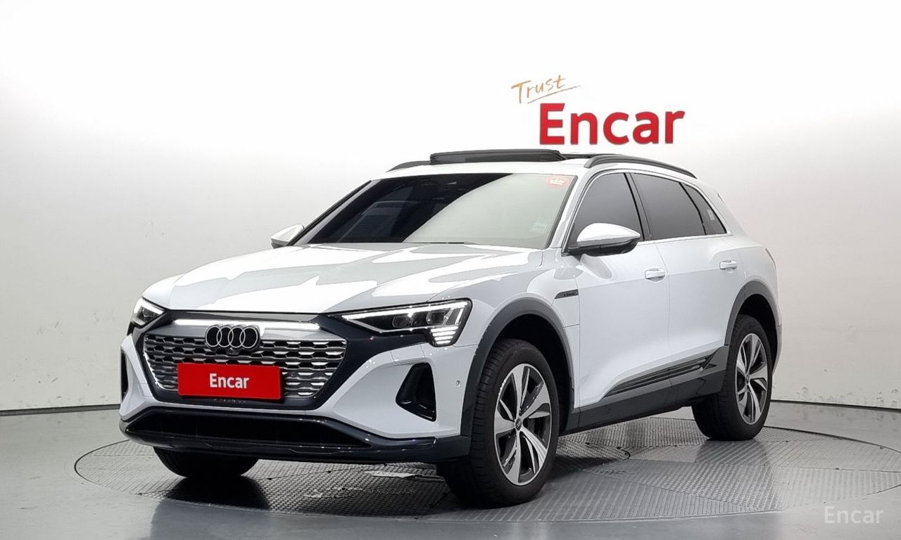Audi Q8 e-tron