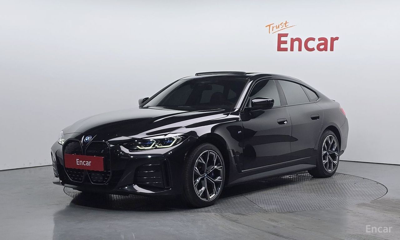 BMW i4