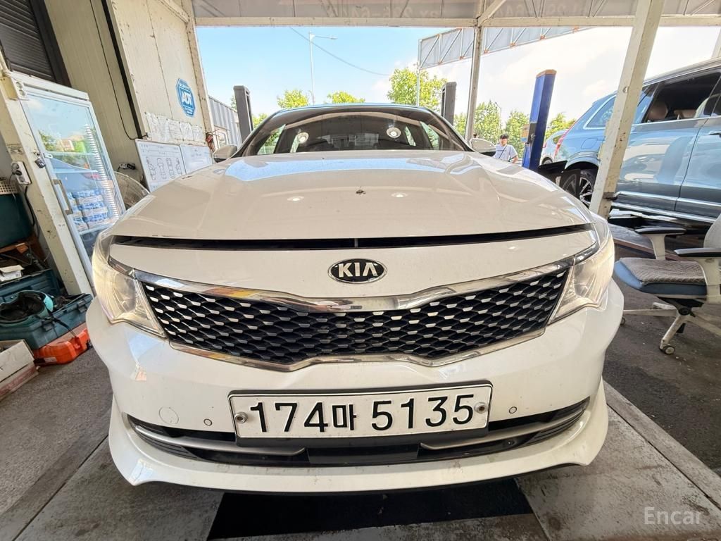 Kia K5