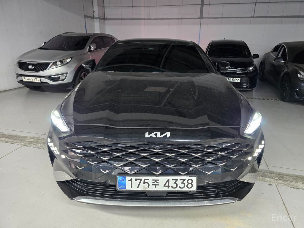 Kia K8