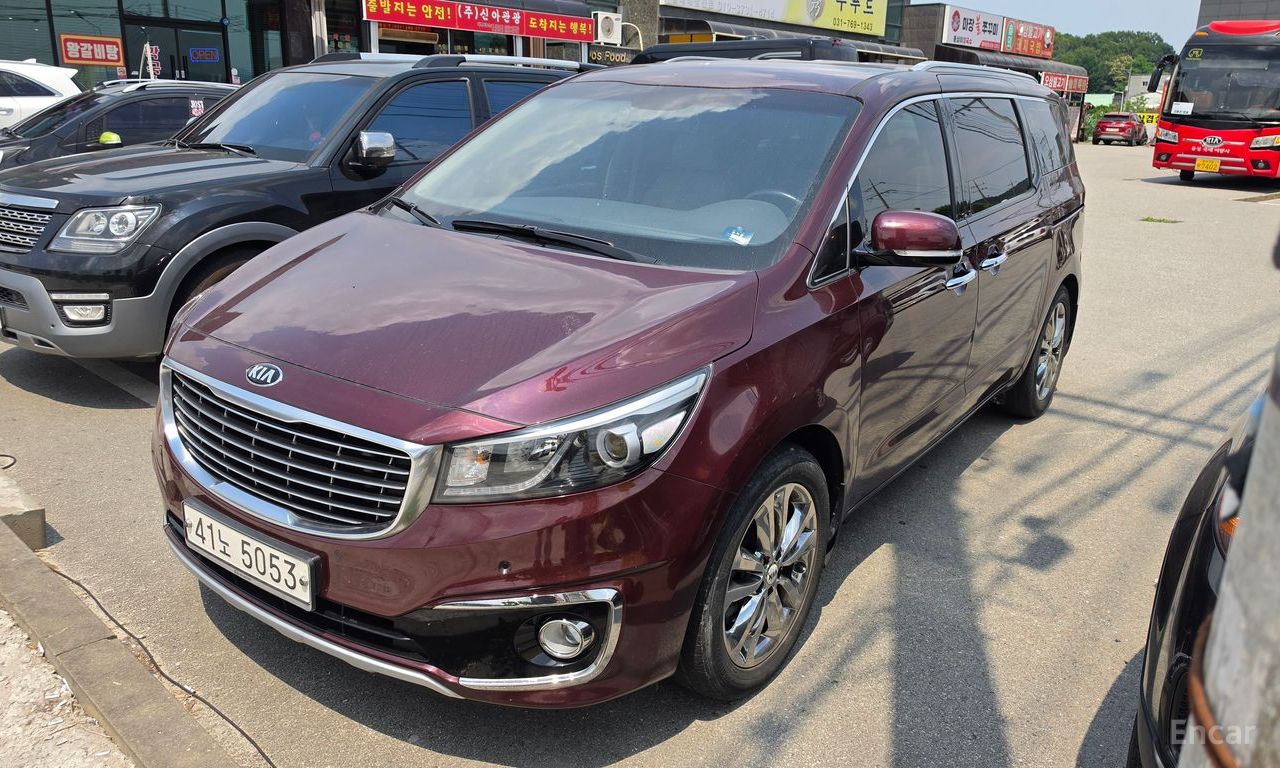 Kia Carnival
