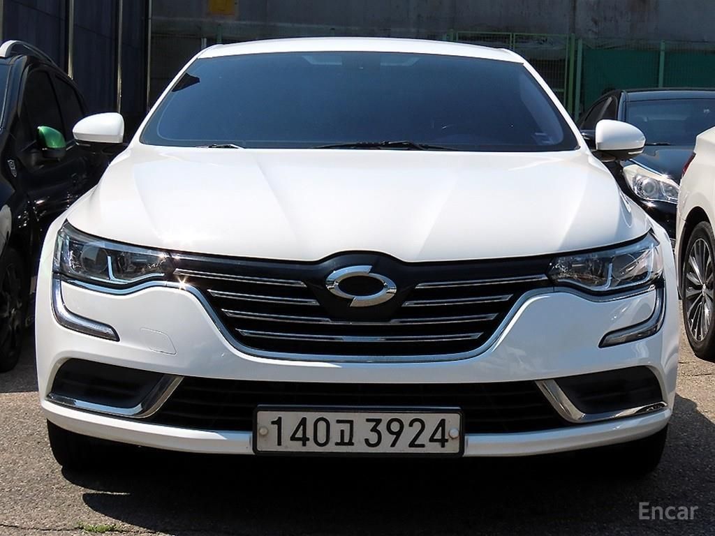 Renault SM6