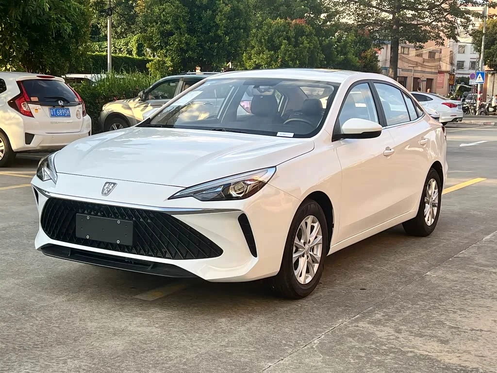 Roewe i5