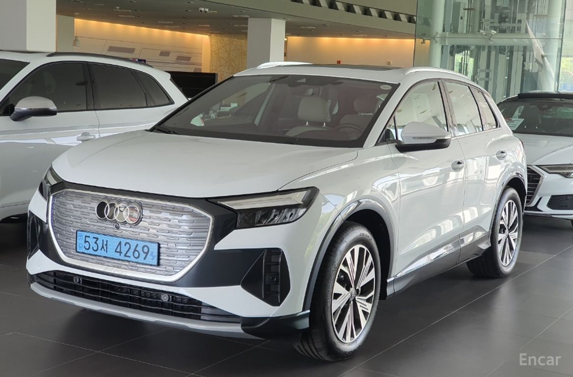 Audi Q4 e-tron
