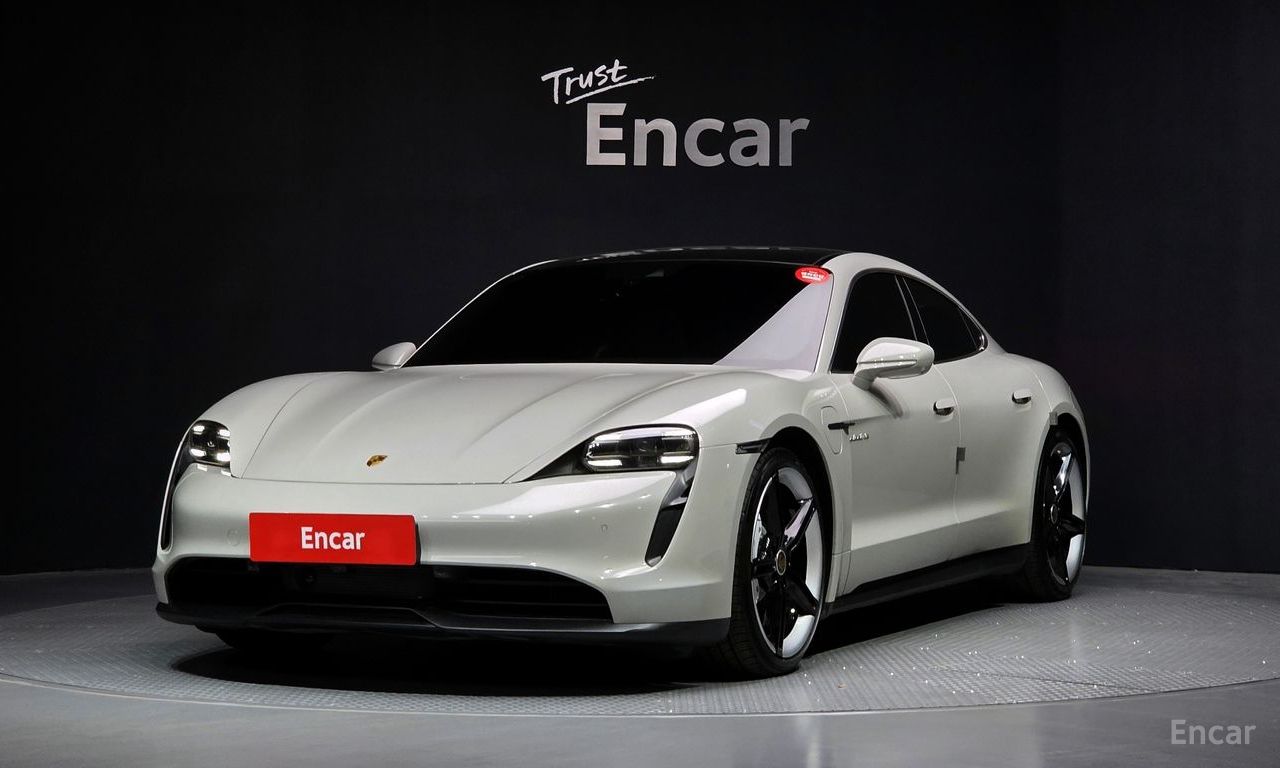Porsche Taycan