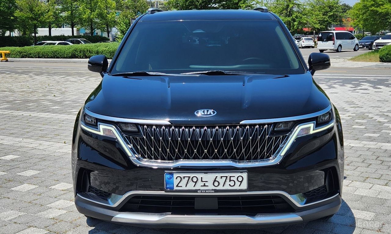 Kia Carnival