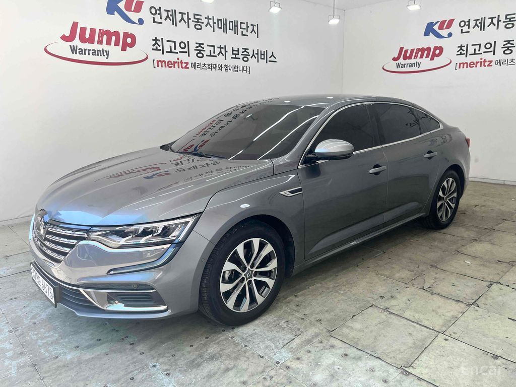 Renault SM6