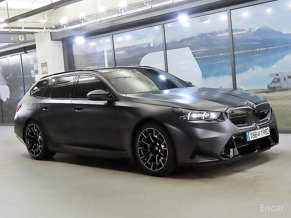 BMW M5
