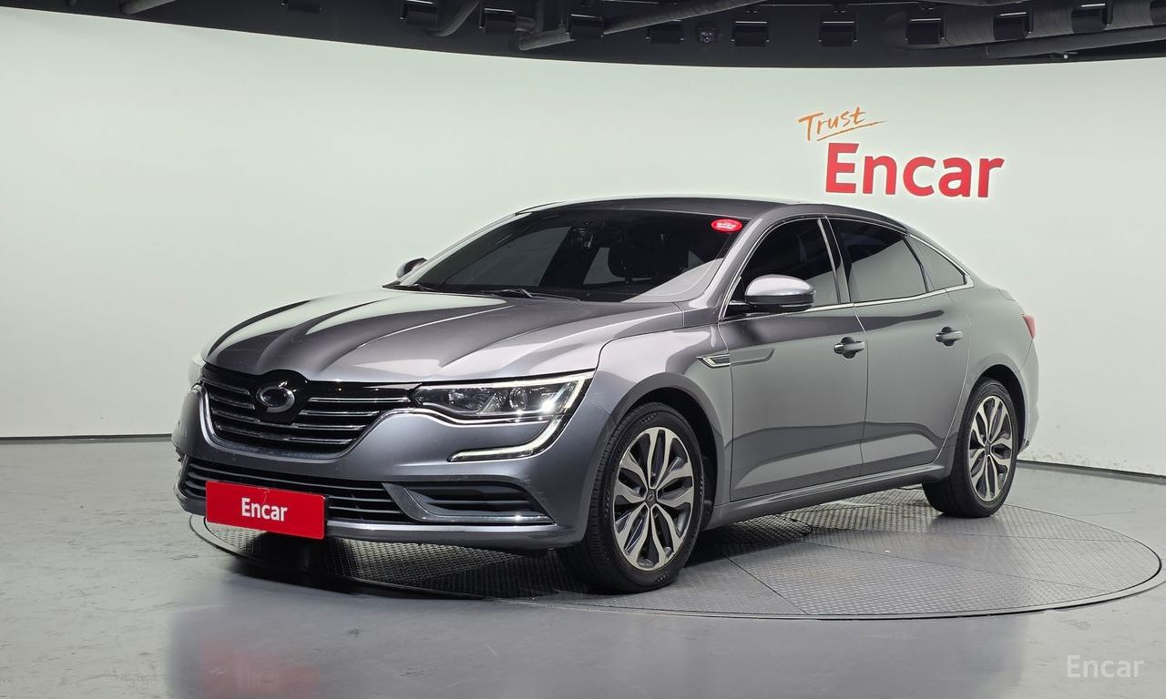 Renault SM6