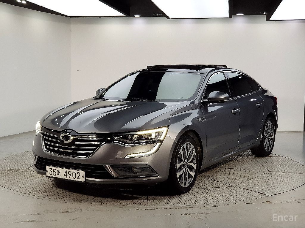 Renault SM6