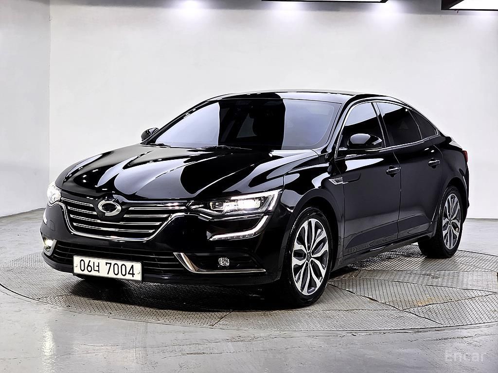 Renault SM6