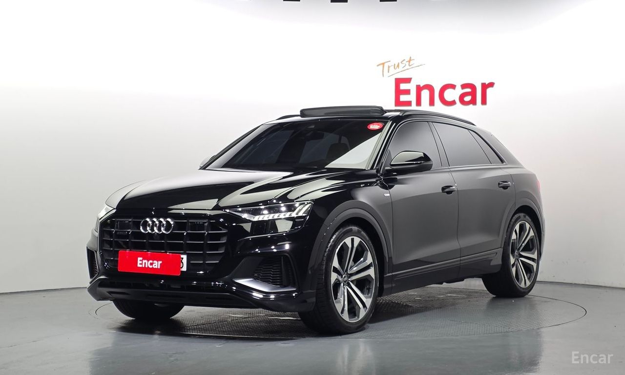 Audi Q8