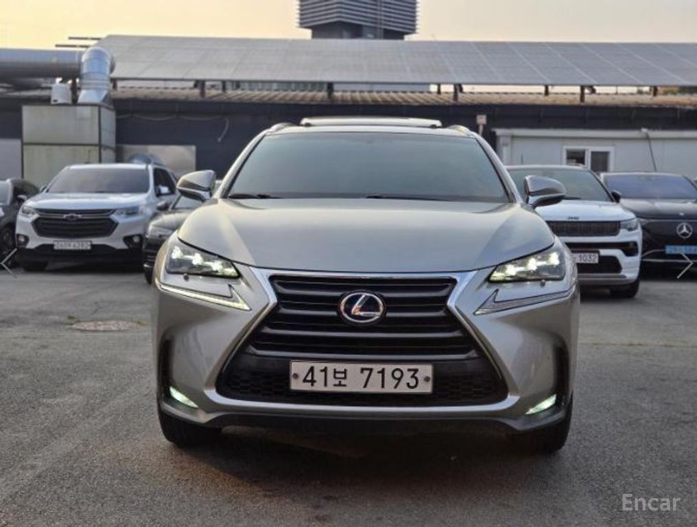 Lexus NX