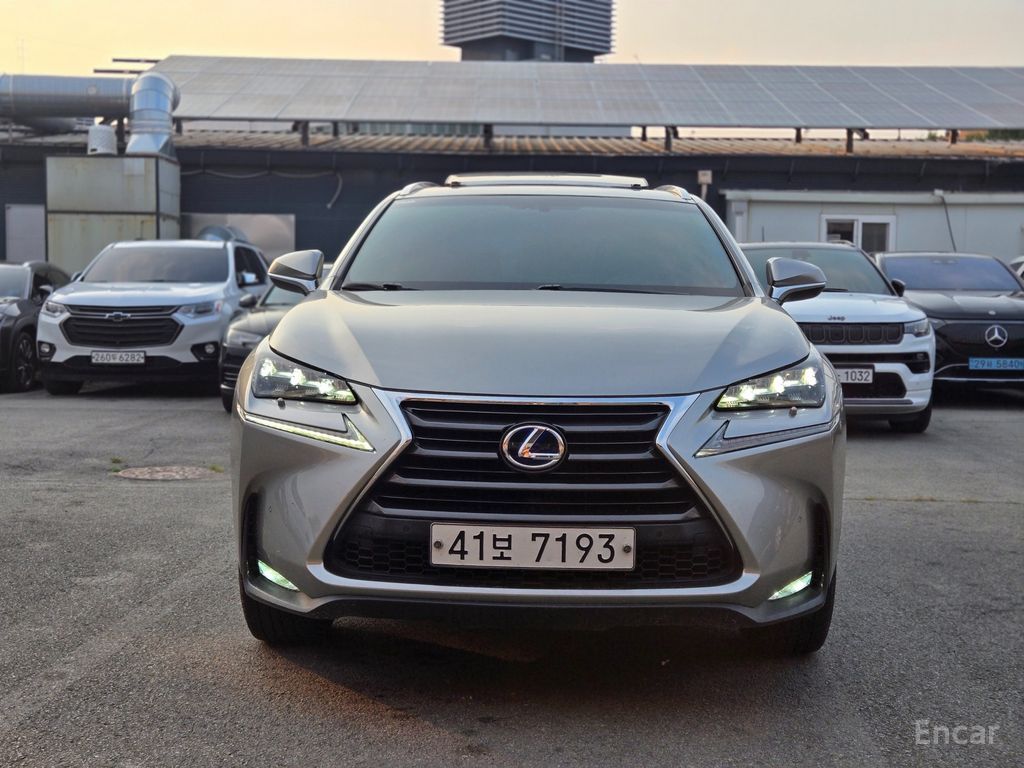 Lexus NX